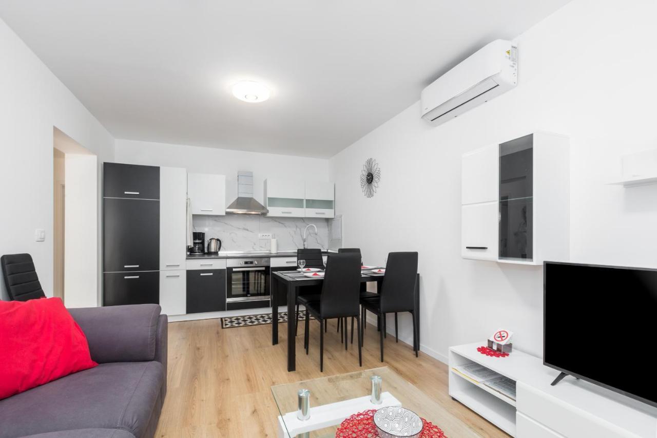 Apartman Porec Center Sea Esterno foto